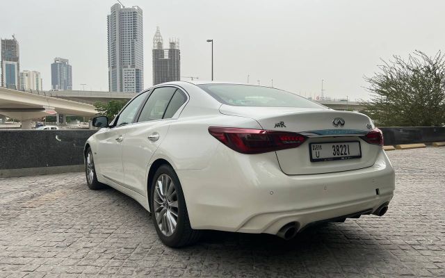 Infiniti Q50 - image 4