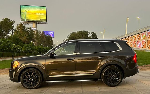 KIA Telluride - image 2