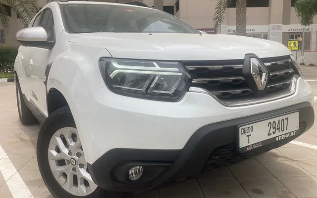 Renault Duster - image 1