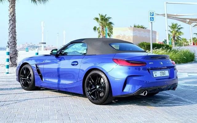 BMW Z4 - 2024 - image 4