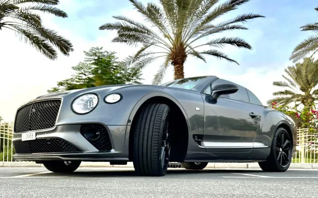 BENTLEY CONTINENTAL - image 4