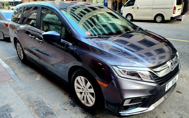 HONDA ODYSSEY - image 4
