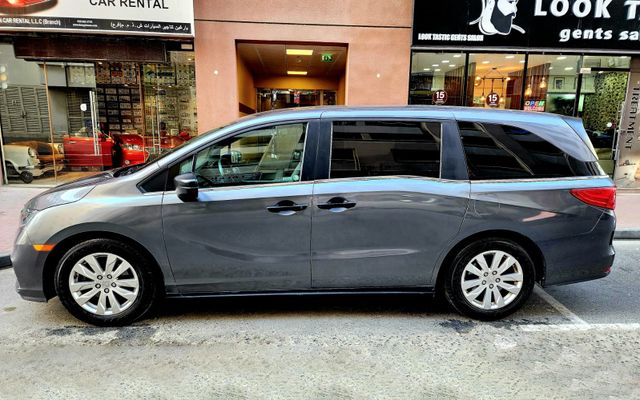 HONDA ODYSSEY - image 2