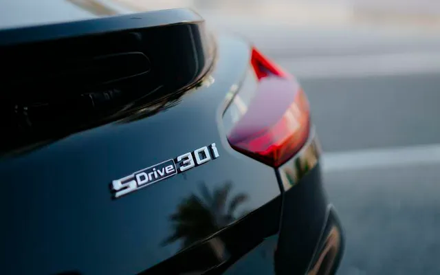 BMW Z4 - image 3