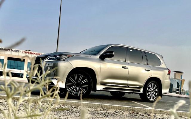 LEXUS LX 600 - image 3