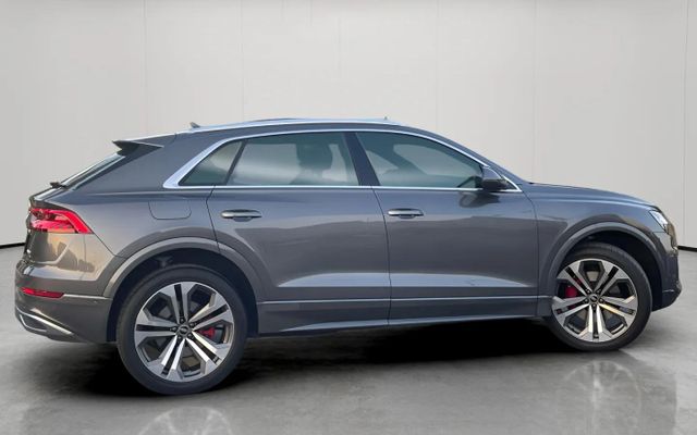 AUDI Q8 - image 4