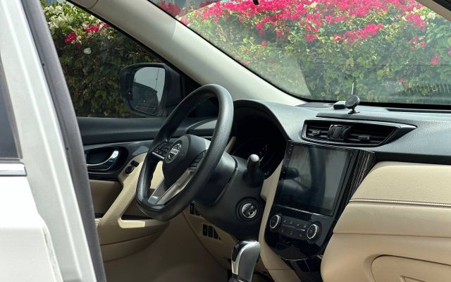 Nissan X-Trail - image 3