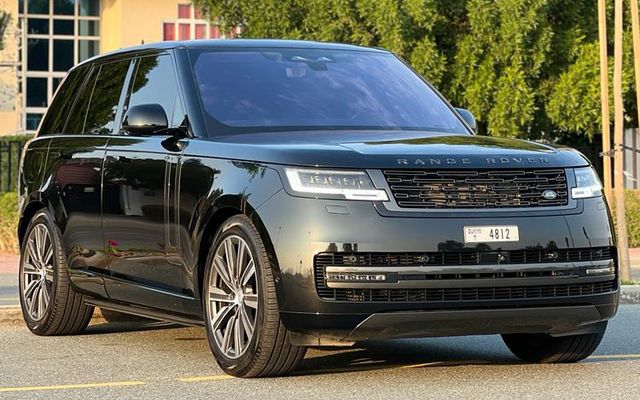 RANGE ROVER HSE - image 1