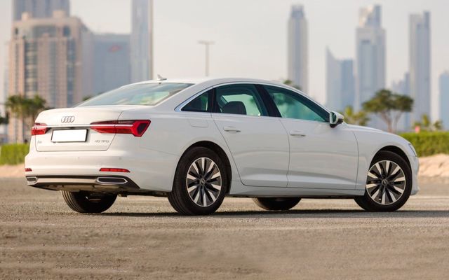Audi A6 - image 2