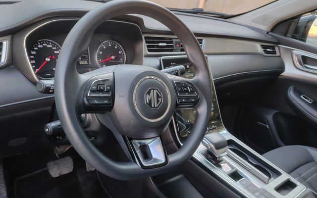 MG RX5 - image 4