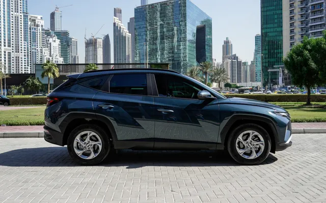 Hyundai Tucson - image 2