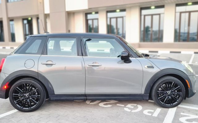 MINI COOPER - image 2