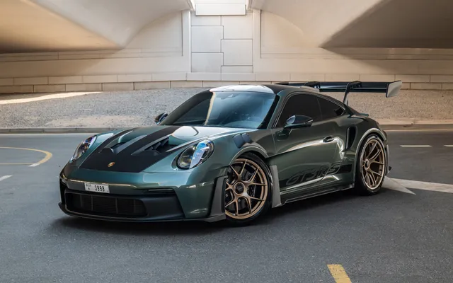 Porsche 911 GT3RS 2025 - image 1