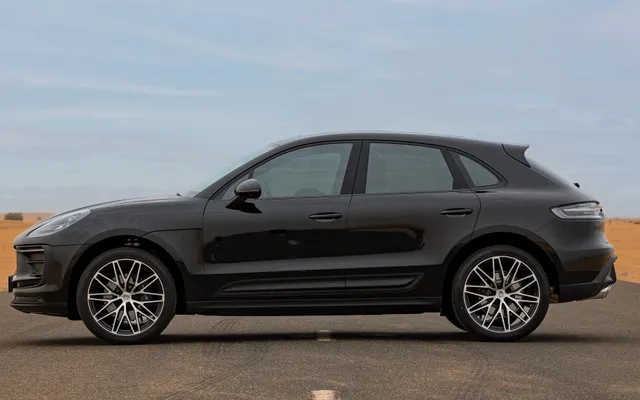 Porsche Macan - image 3
