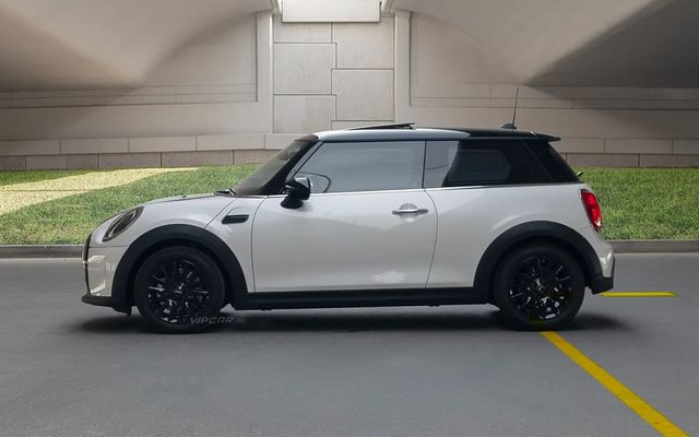MINI COOPER - image 3