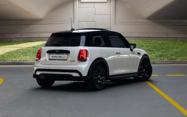 MINI COOPER - image 4