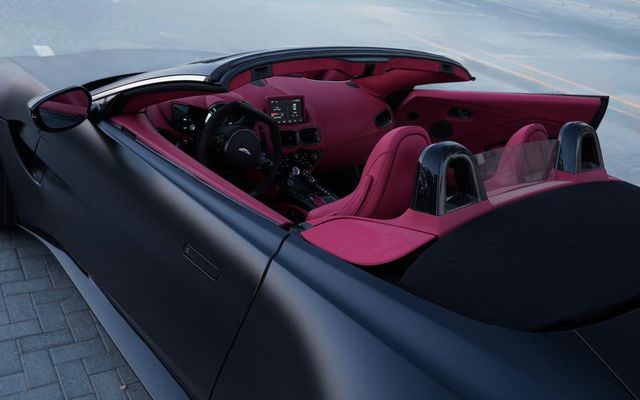 Aston Martin - image 2