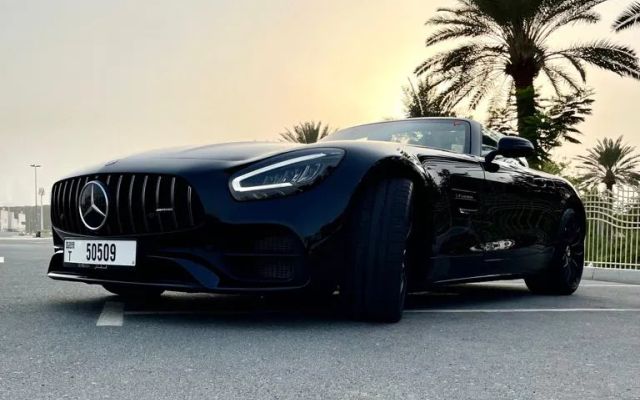 MERCEDES AMG GT - image 1