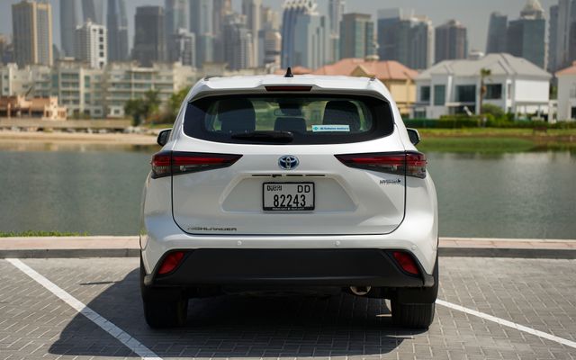 TOYOTA HIGHLANDER VXR - image 4