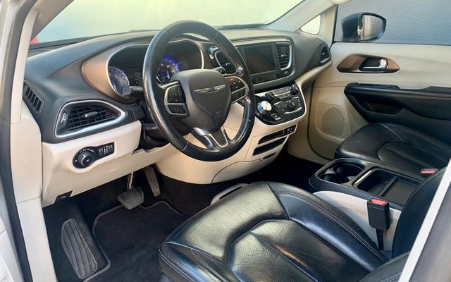 CHRYSLER PACIFICA 2019 - image 4