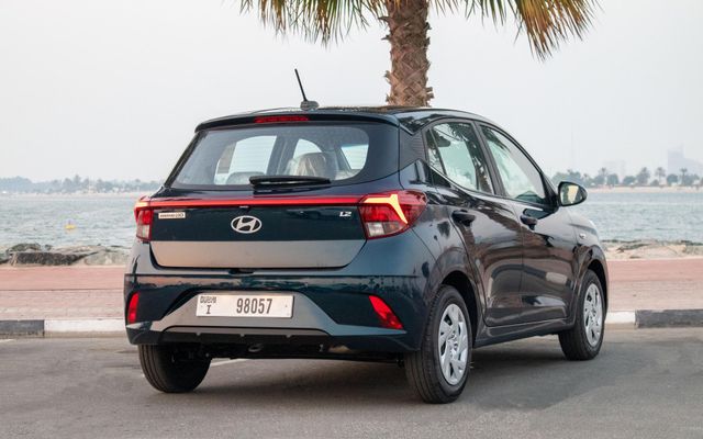 HYUNDAI I10 - image 2