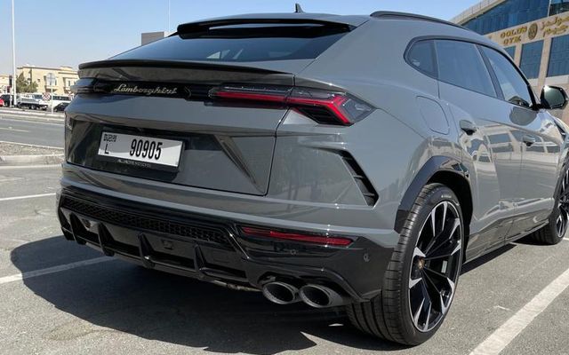 LAMBORGHINI URUS MY20 - image 3