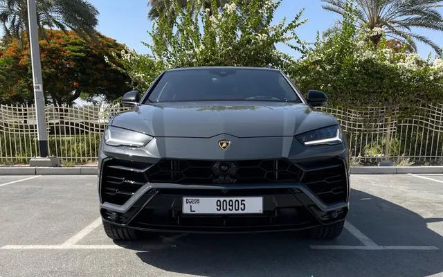LAMBORGHINI URUS MY20 - image 1