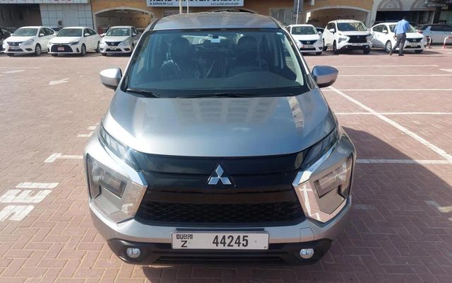 Mitsubishi Xpander STD - image 3
