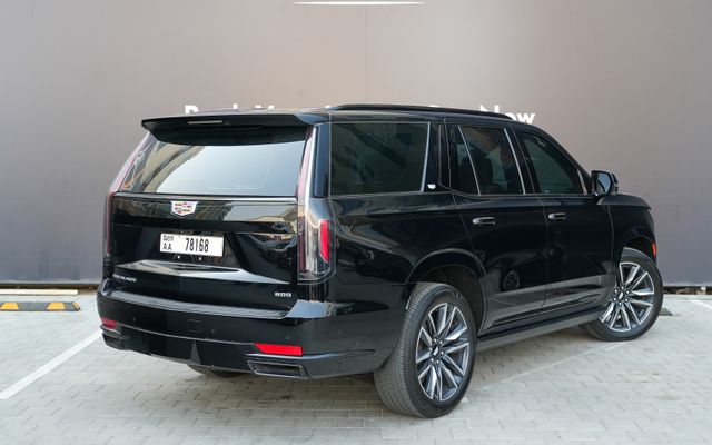 CADILLAC ESCALADE - image 3