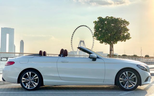 MERCEDES C300 - image 2