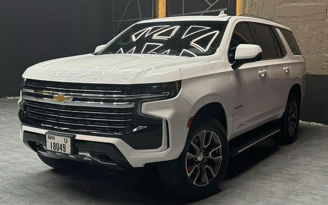 CHEVROLET TAHOE - image 2