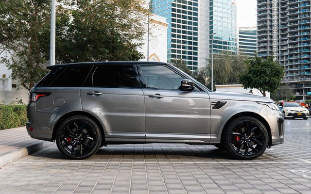Range Rover SVR - image 4