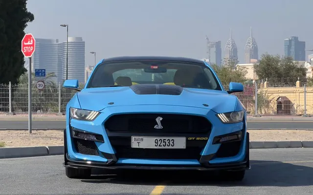 FORD MUSTANG - image 3