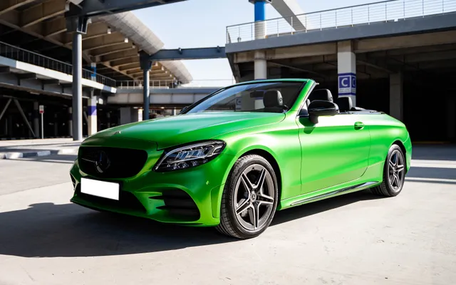 MERCEDES C180 CONVERTIBLE - image 1