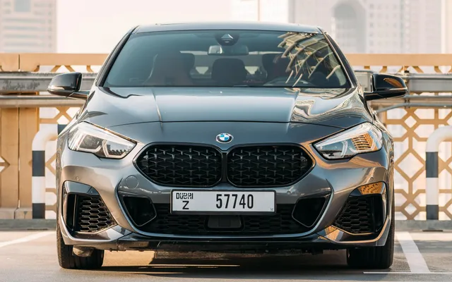 BMW 235i - image 2