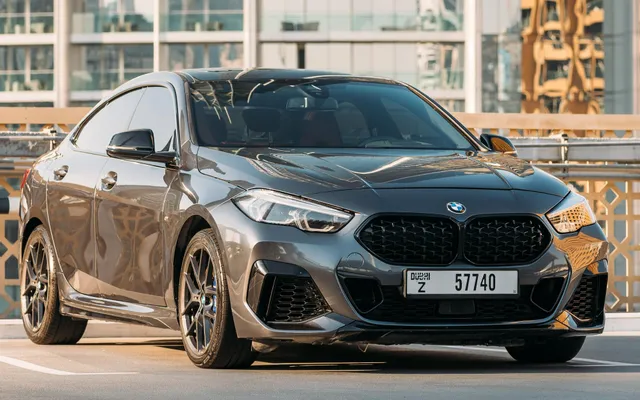 BMW 235i - image 3