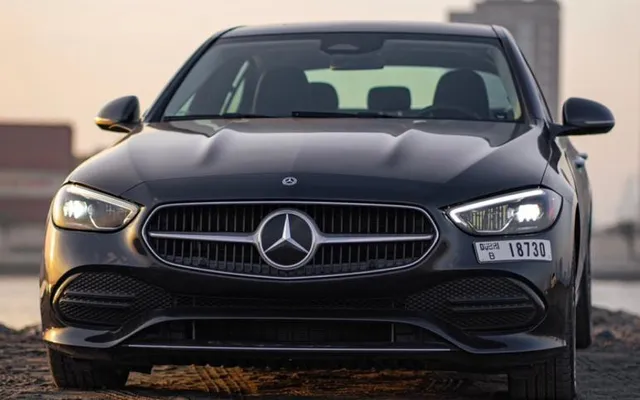 MERCEDES C300 - image 3