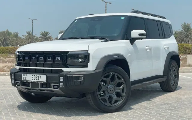 JETOUR T2 - image 1