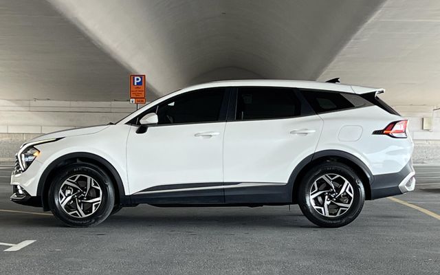 Kia Sportage - image 2
