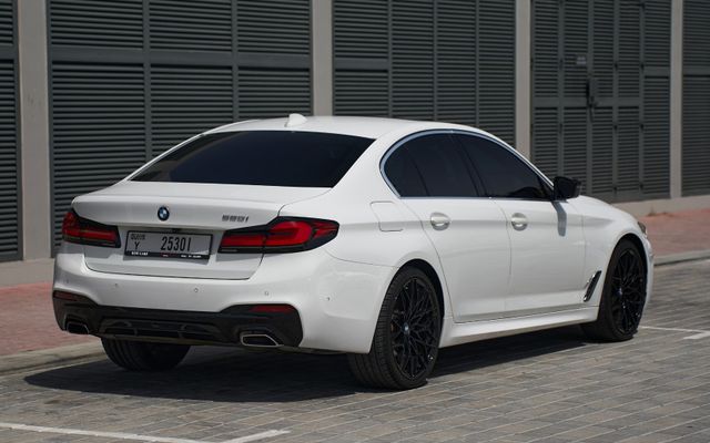 BMW 520 I - image 3