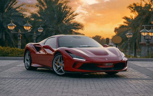 FERRARI F8 SPIDER - image 1
