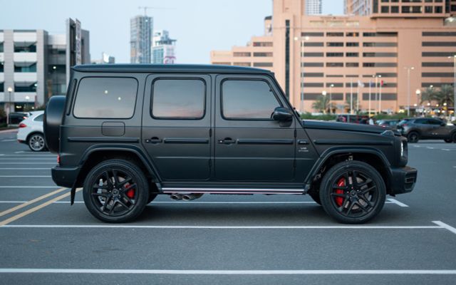 Mercedes G63 - image 2