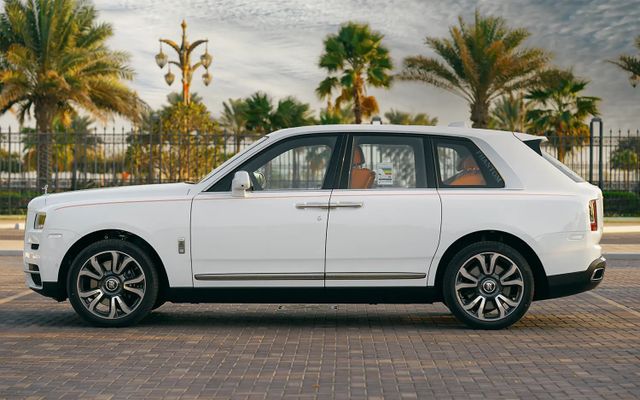ROLLS ROYCE CULLINAN - image 2