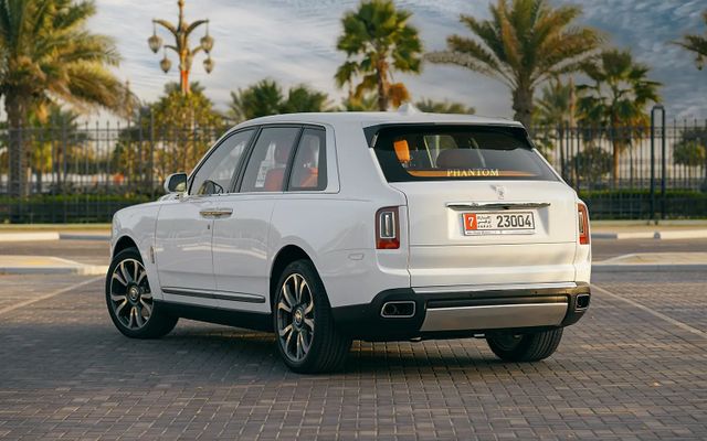 ROLLS ROYCE CULLINAN - image 4