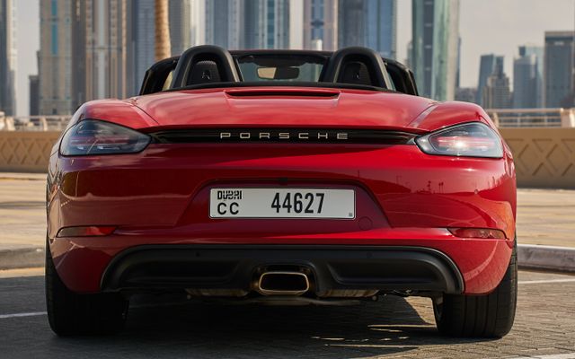 Porsche Boxster - image 4