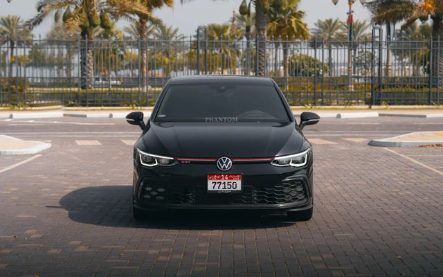 VOLKSWAGEN GOLF GTI 20L - image 3