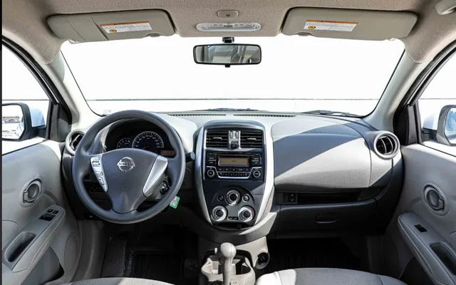 NISSAN SUNNY - image 4