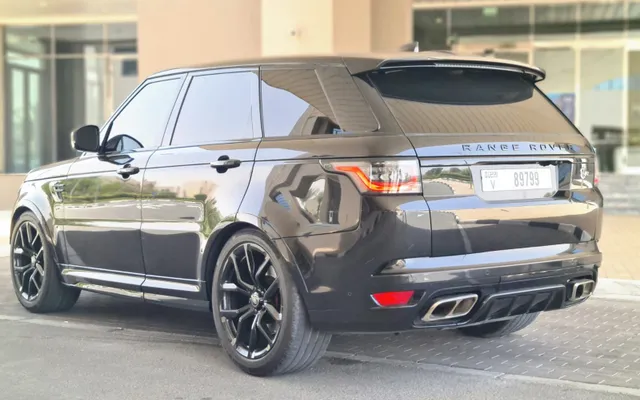 Range Rover SVR - image 4
