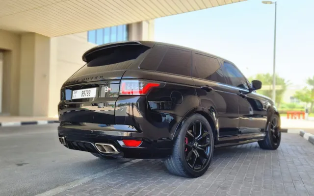 Range Rover SVR - image 3