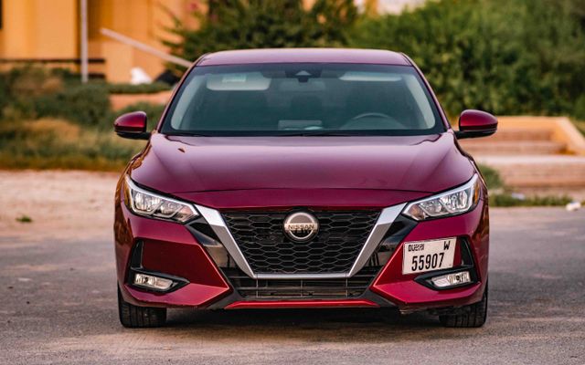 NISSAN SENTRA - image 2